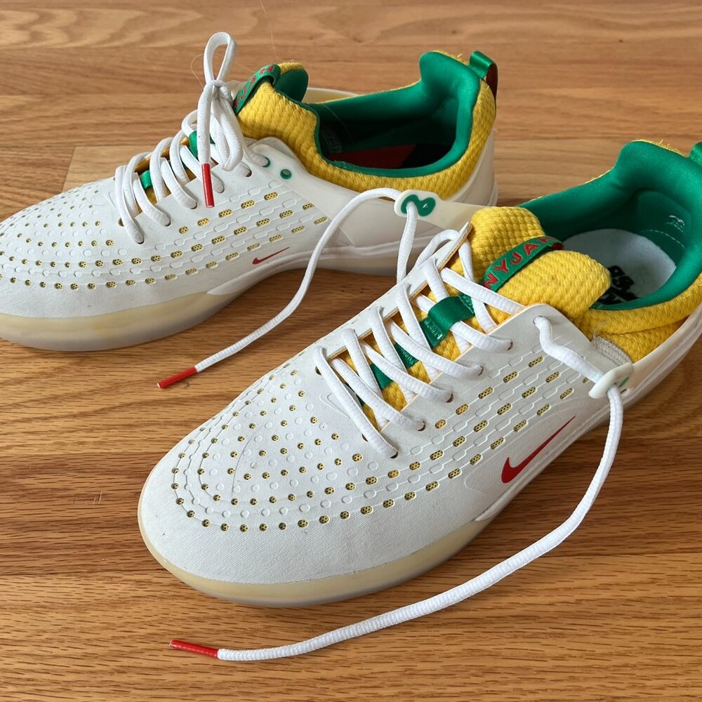 NIKE SB Zoom Nyjah 3 Rastafarian Men's - DO9403-100 sz 10 White Rasta